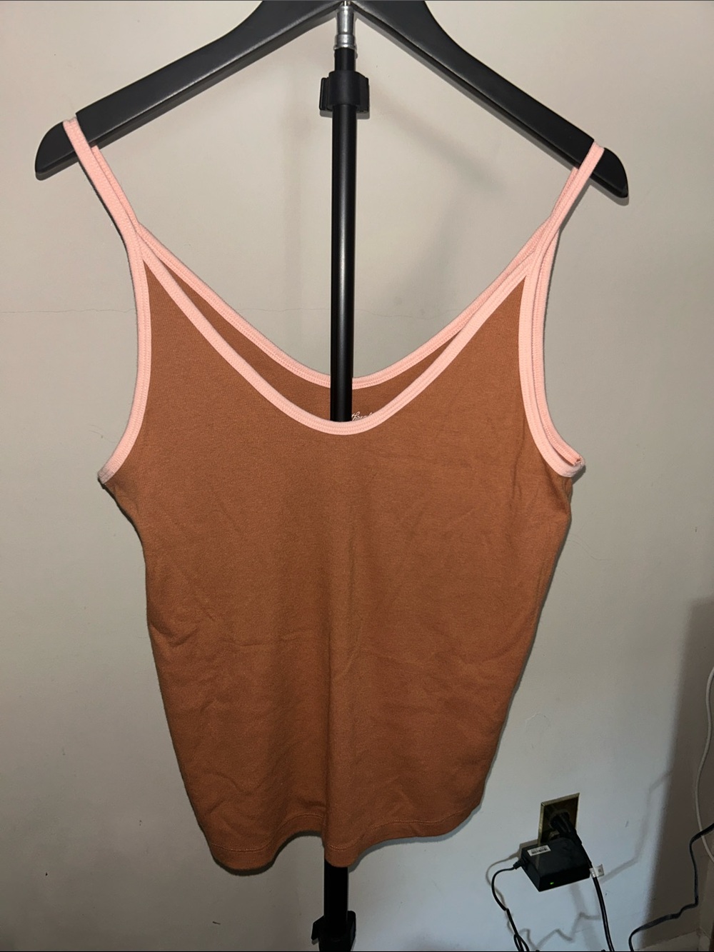 Universal Thread Brown Tank Top with Pink Trim